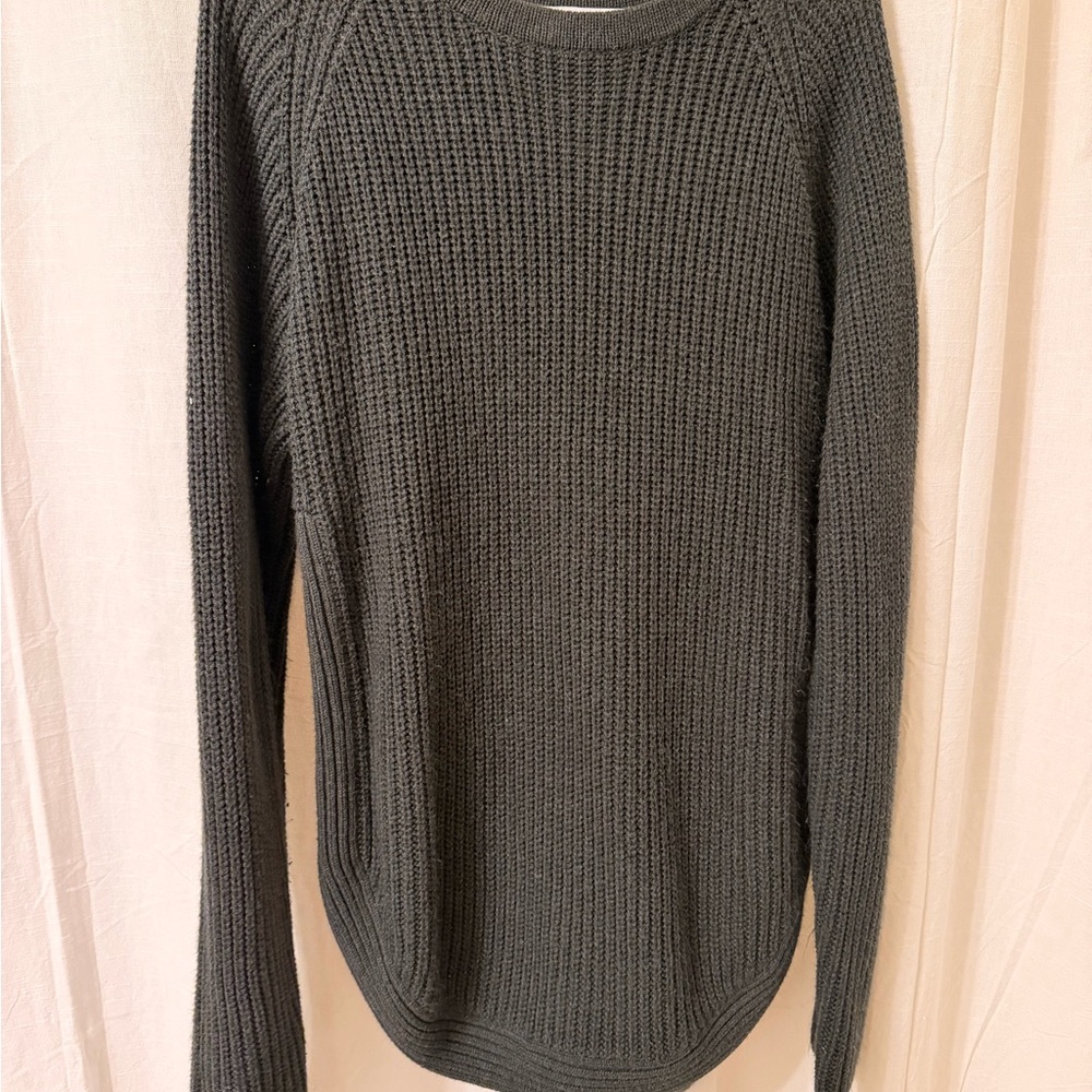 Allie & Rob Men's Charcoal Crewneck Knit Sweater